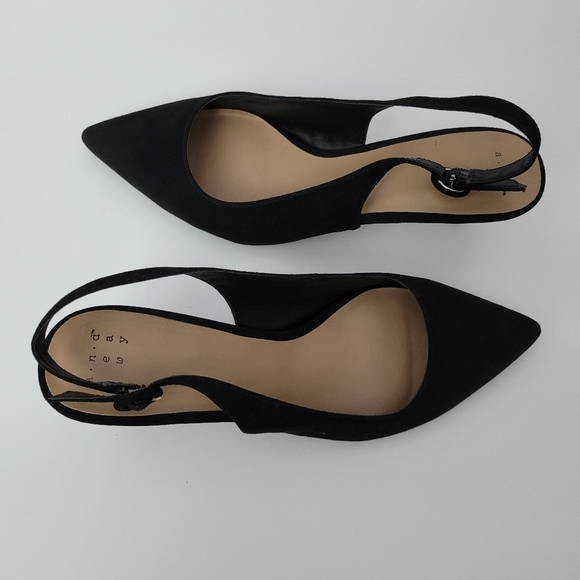 A.n.d Eawy Women's velvet black Shoes - Picture 3 of 6